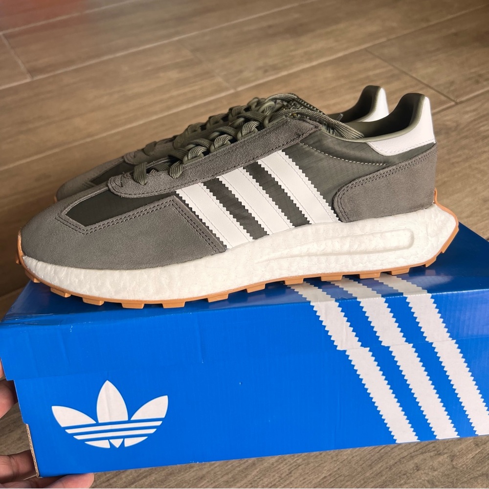 Adidas Retropy E5 - Picture 3 of 8